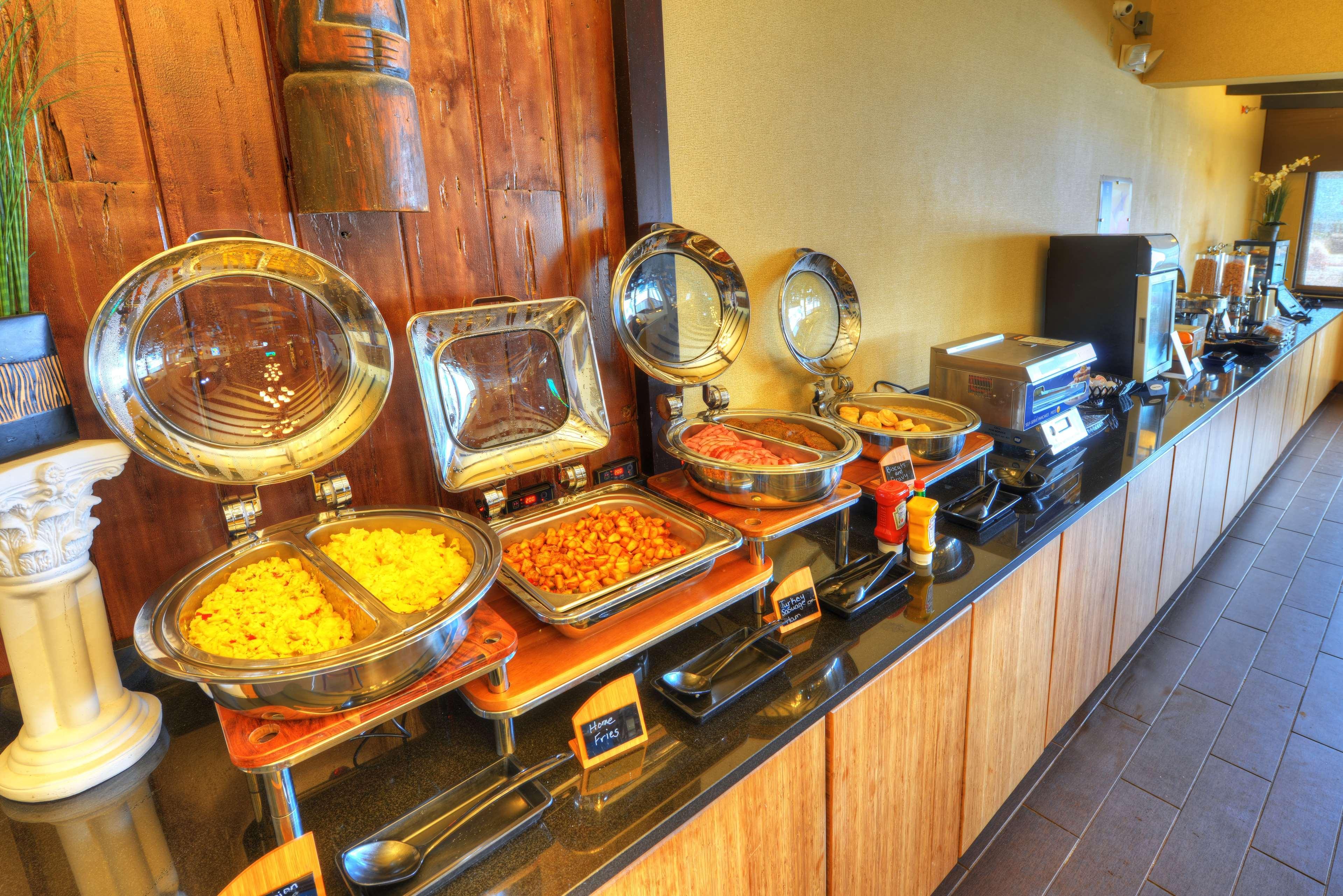 Best Western Aku Tiki Inn Дейтона-Бич Экстерьер фото
