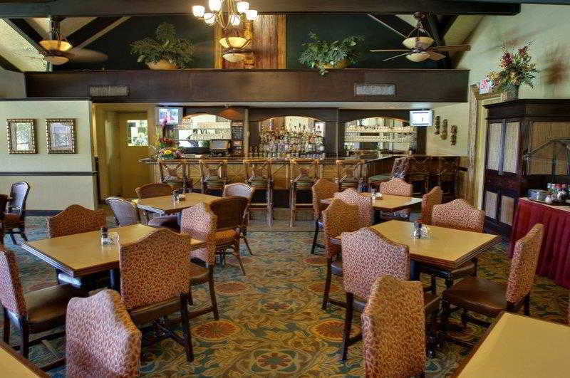 Best Western Aku Tiki Inn Дейтона-Бич Экстерьер фото